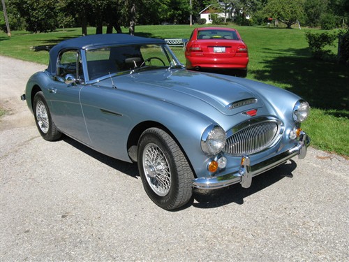 1967_austin_healey_bj8_06